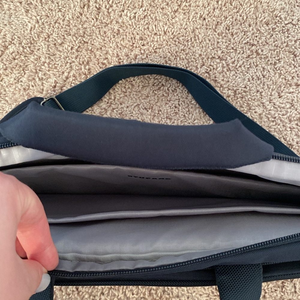 Tucano Laptop Bag - Picture 5 of 6